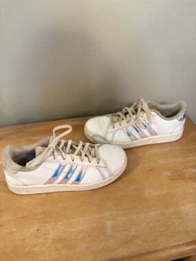 adidas Kids White Sneakers with Iridescent Stripe Accents